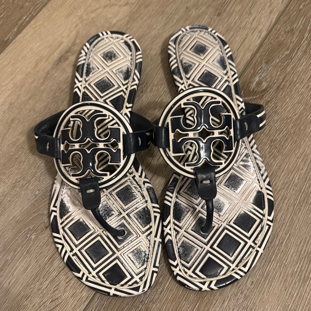 Tory Burch Black and Beige Sandals